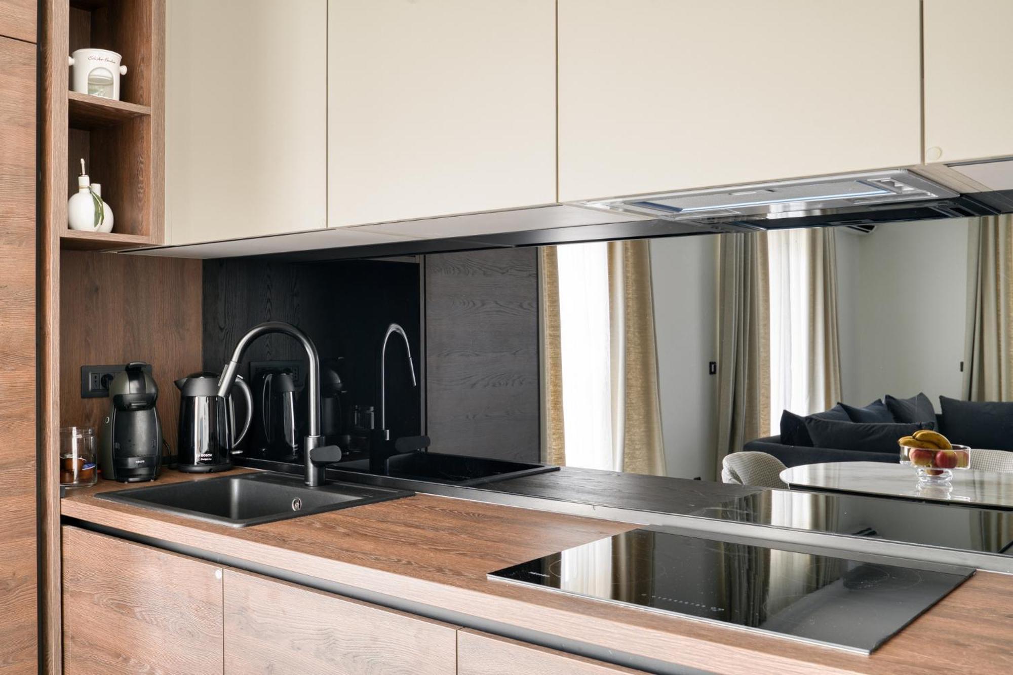 Ap Royal Oak - 2 Bedroom Apartment In Budva Buitenkant foto